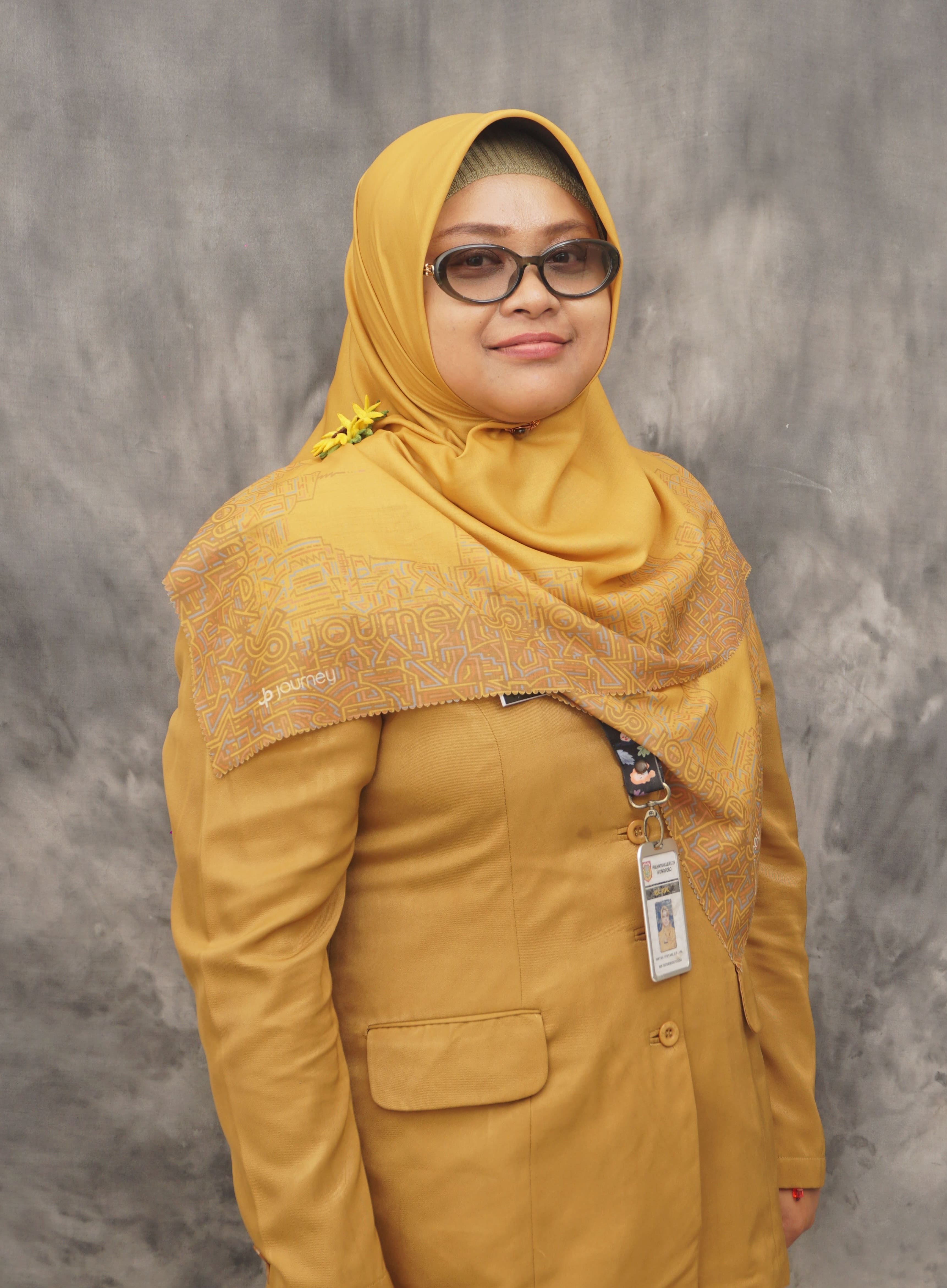 INAYAH FITRIYANI, SIP, MM