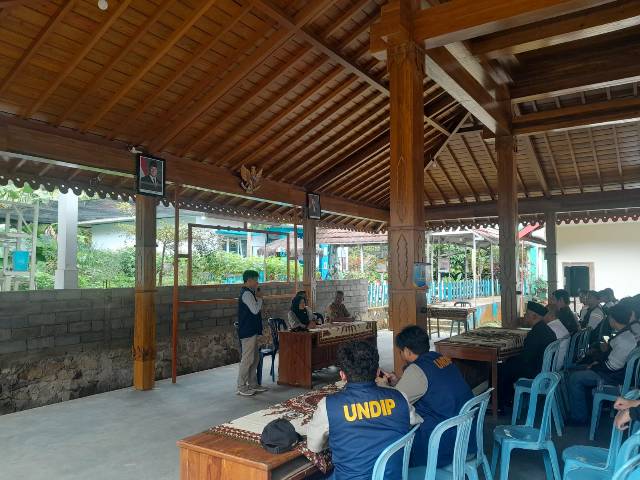 PENERIMAAN MAHASISWA KKN UNDIP DI KECAMATAN KEPIL